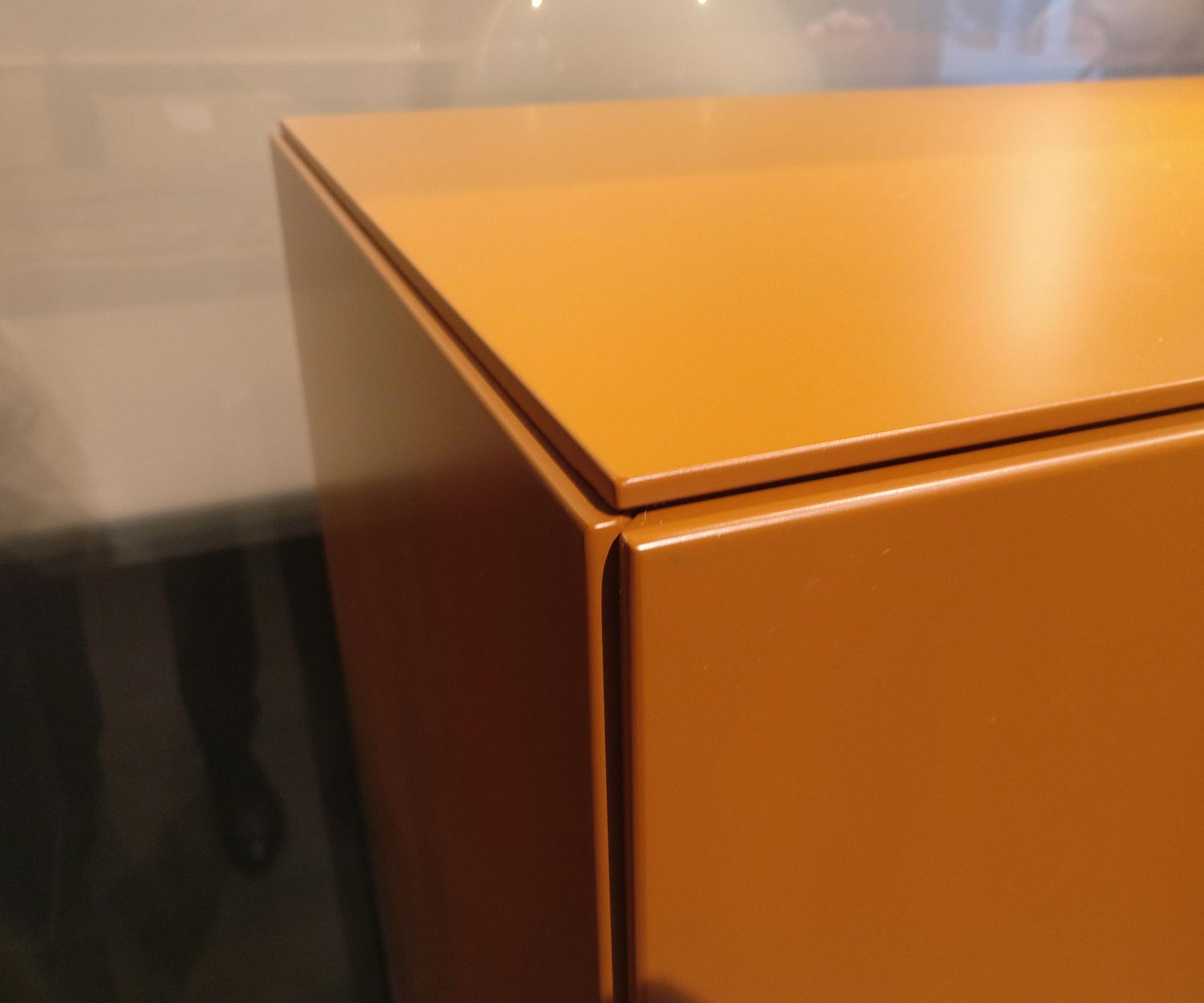 Livitalia Abaco Design highboard in dettaglio il profilo del bordo